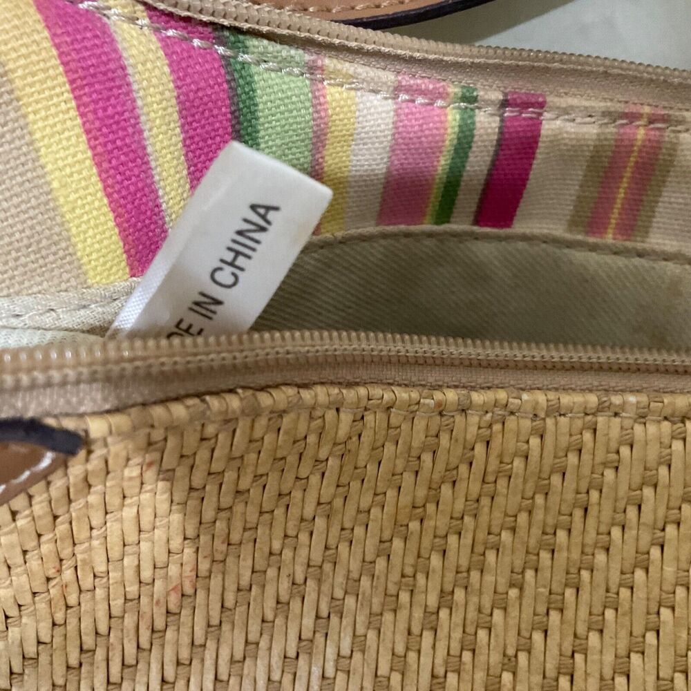 Fossil Woven Straw Baguette Handbag in Cream/Tan One Size striped liner - Picture 11 of 16
